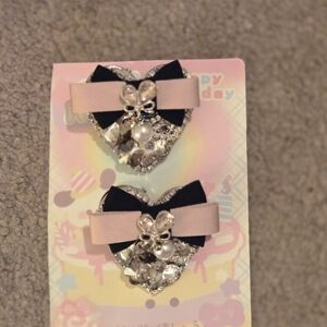 Elegant Black and Silver Kids Hair Clip Set